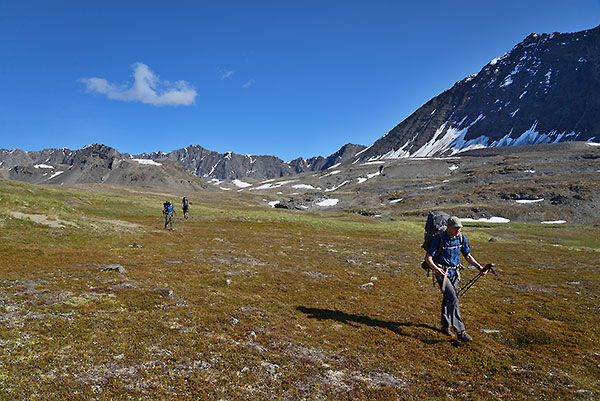 Backpacking on easy terrain in Wrangell-St. Elias National Park